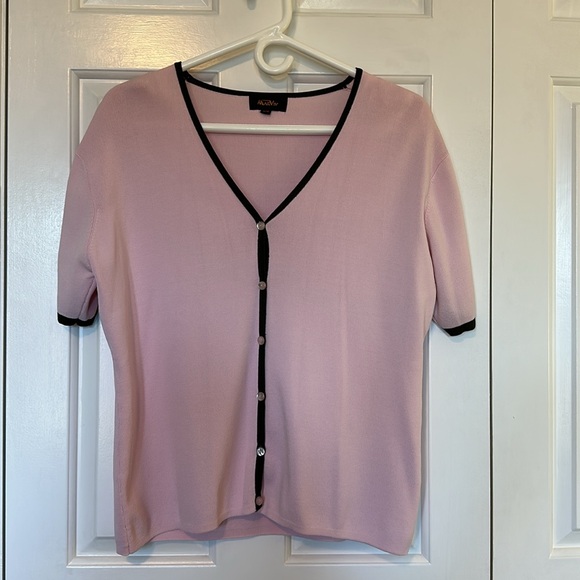 Vintage Size Medium pink twinset cardigan with matching tank top - Picture 10 of 15